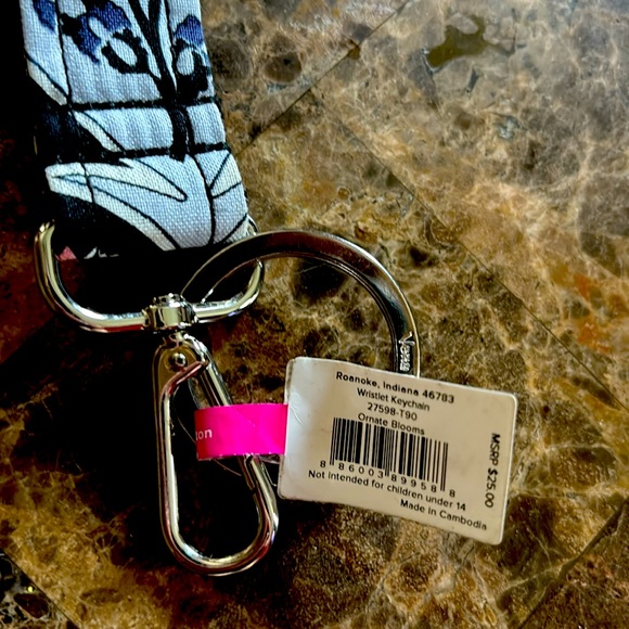 Vera Bradley key chain - Picture 3 of 3